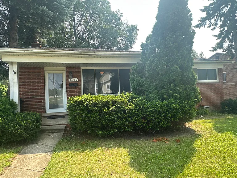 32780 Greenbriar Ave — Photo 20