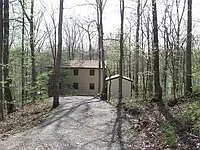 792 Timberlake Ln photo 1