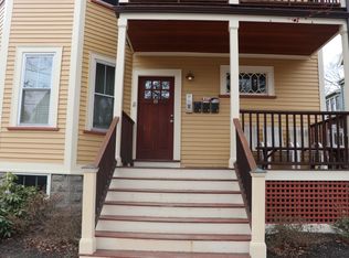 60 Fairfield St #1, Cambridge, MA 02140