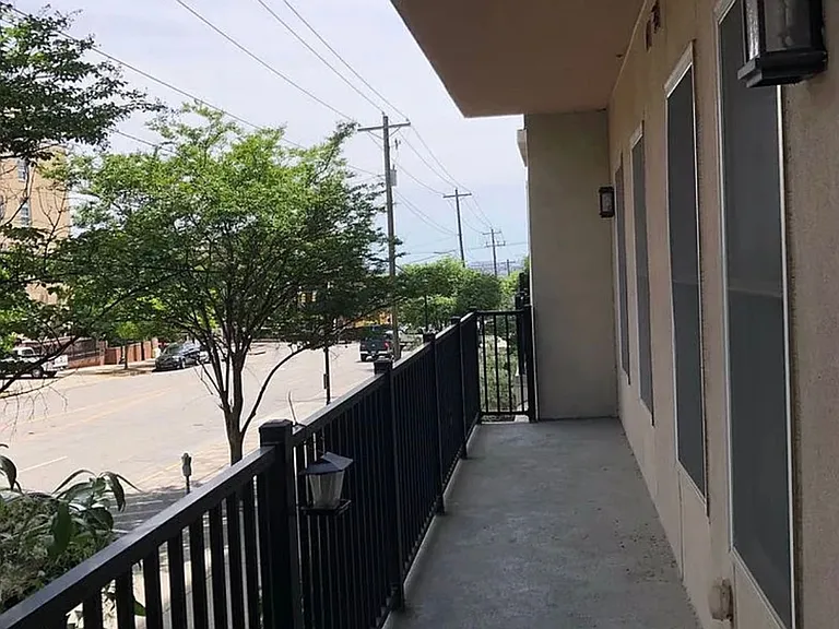 601 Main St #107 — Photo 13