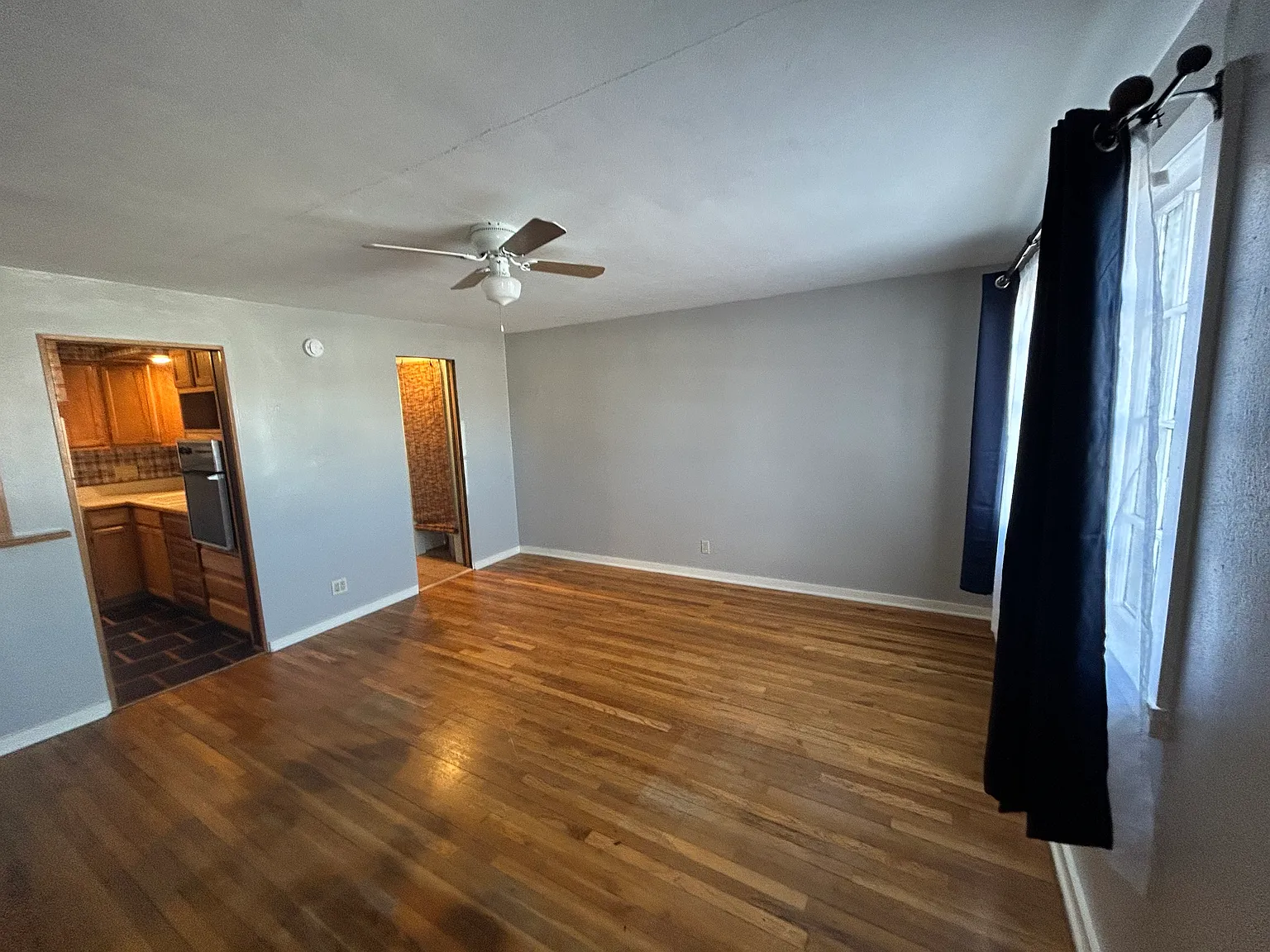 Studio, 450 sqft, $800 — Photo 3