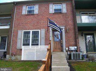 5 Colonial Way, Aston, PA 19014