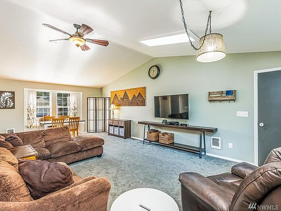 4th image of 6028 14th Ave NW