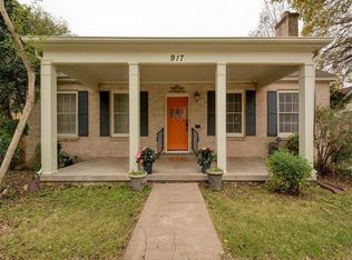 917 E 38th 1/2 St, Austin, TX 78751