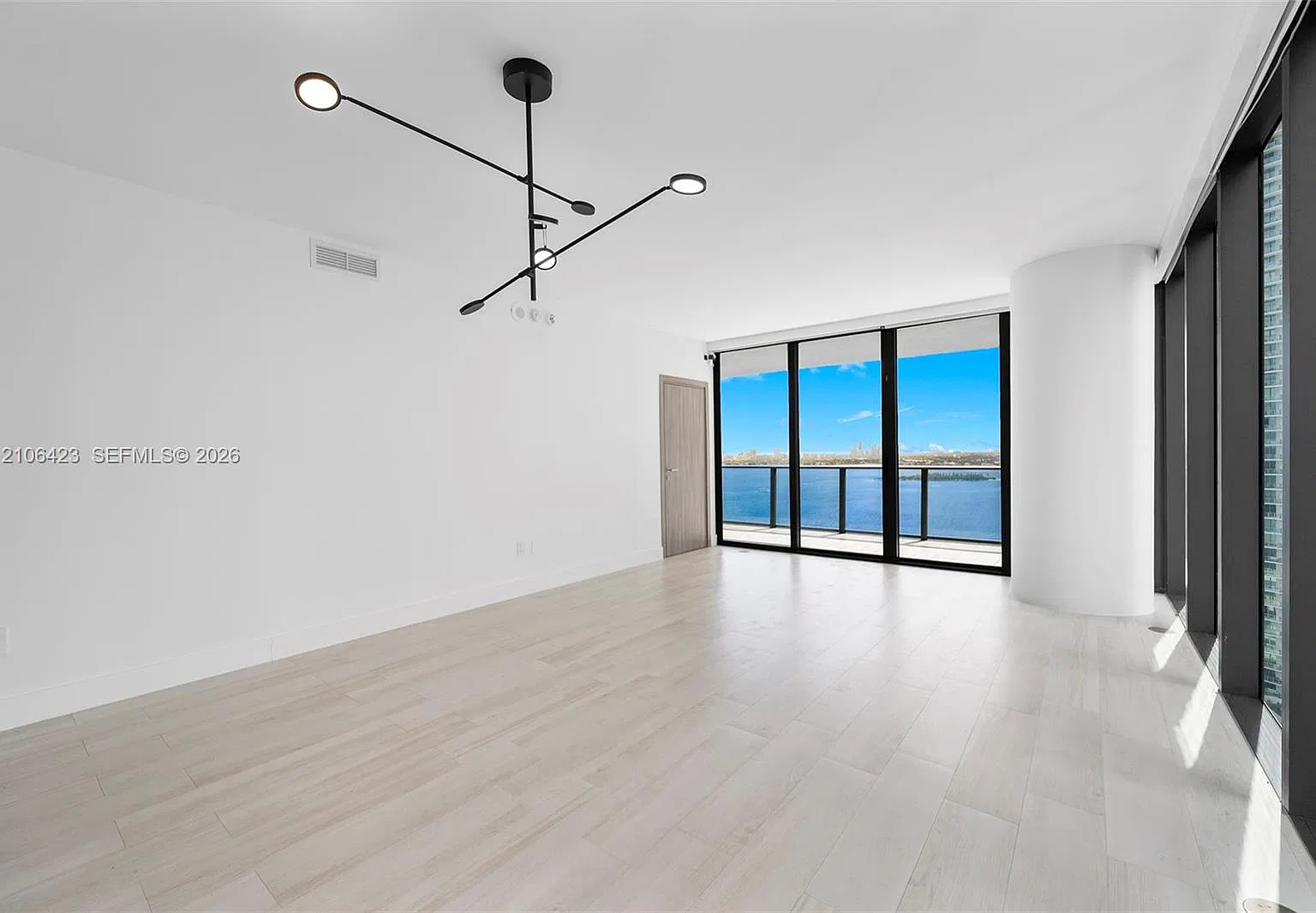 Paraiso Bay Condo — Photo 3