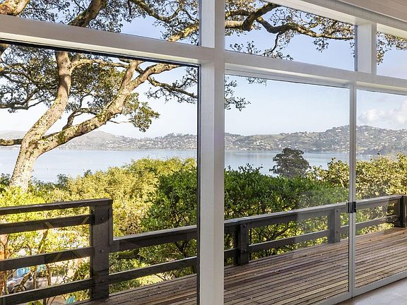 4th image of 31 Toyon Lane
