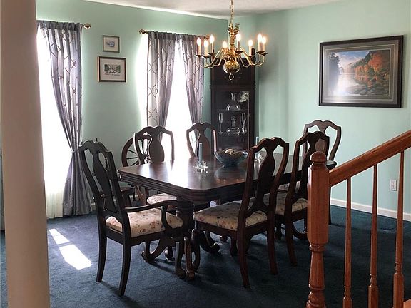 3rd image of 5255 Stonehurst Dr