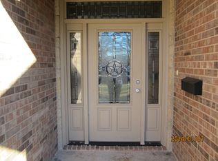 1804 N 10th St, Longview, TX 75601