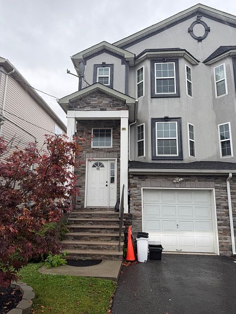 1st image of 95 Longfellow St