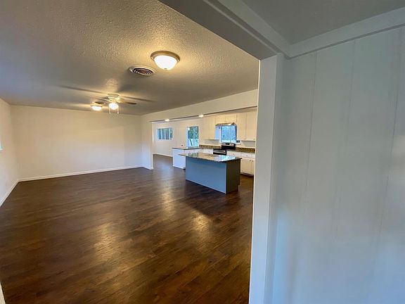 5th image of 4928 Vega Ct W