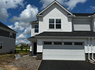 1923 Prospect Ln, Carver, MN 55315