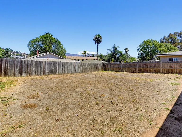 1463 Sweetwater Ln — Photo 28