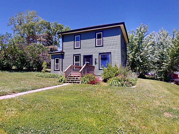 2nd image of 128 Spruce St