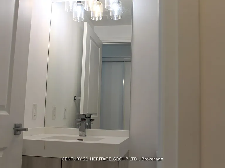 251 Jarvis St #1627 — Photo 9