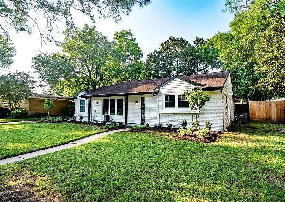 1st image of 5602 Burlinghall Dr