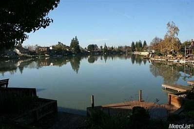 1st image of 2559 Meadow Lake Dr