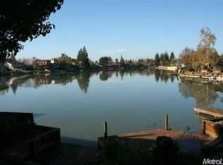 2559 Meadow Lake Dr, Stockton, CA 95207