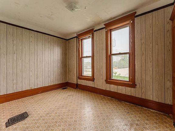 3rd image of 218 N Mozart St #0