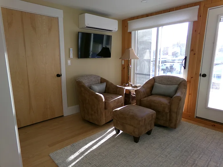 8 Water St #1 — Photo 11