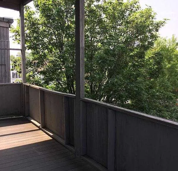 Maverick St — Photo 7