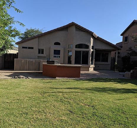 4th image of 525 E Jeanne Ln