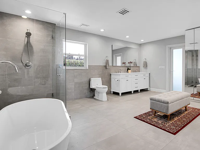 23313 Lago Mar Cir — Photo 37