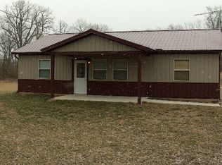 402 Perry Ln, Frankfort, OH 45628