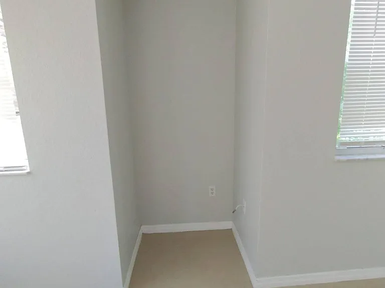 2307 Belmont Ln #2307 — Photo 11