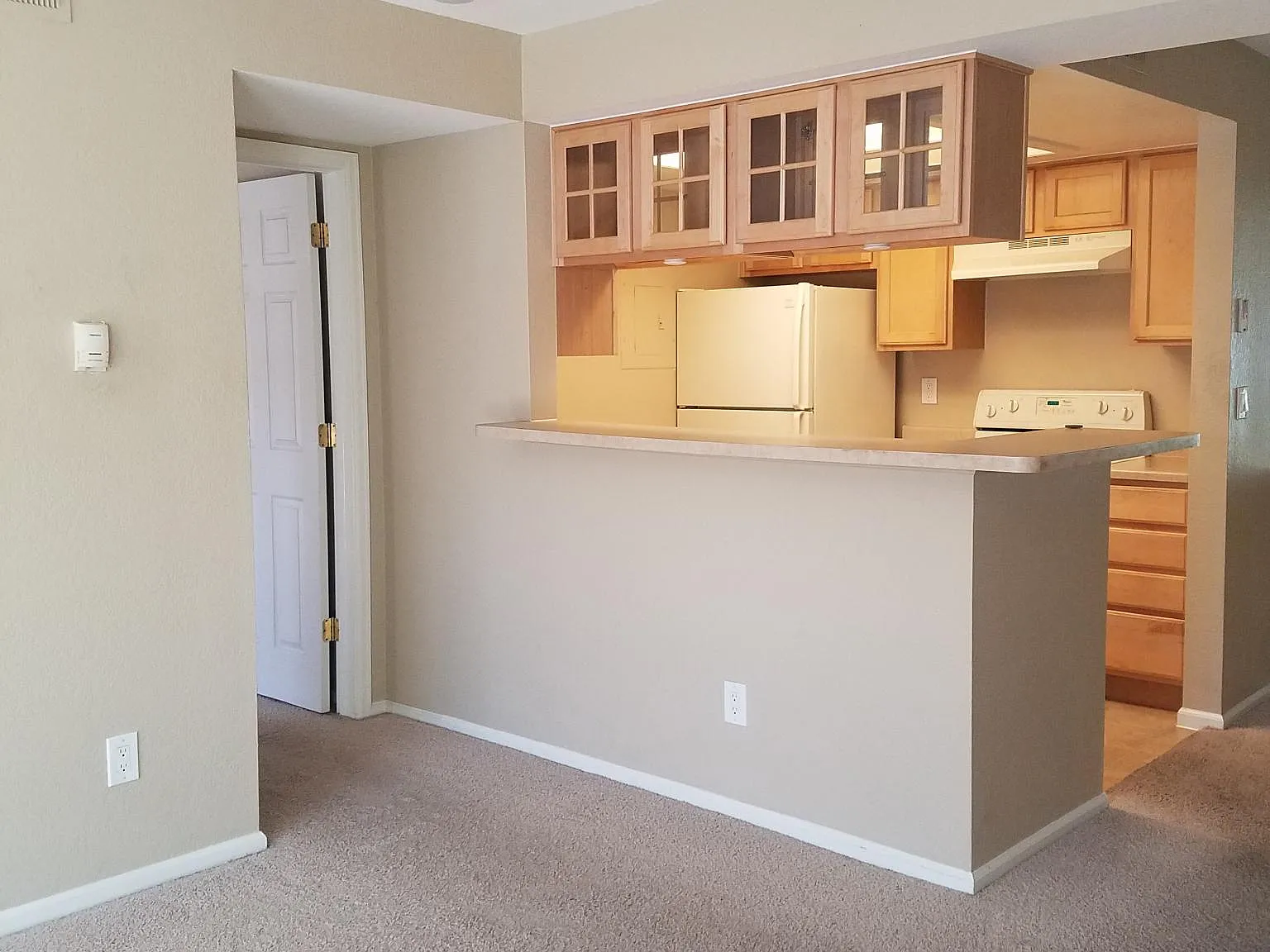 9212 E Arbor Cir — Photo 3