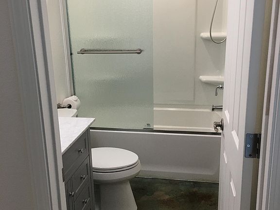 5th image of 145 W Highland Ave #A