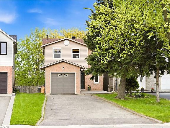2nd image of 3124 Driftwood Dr