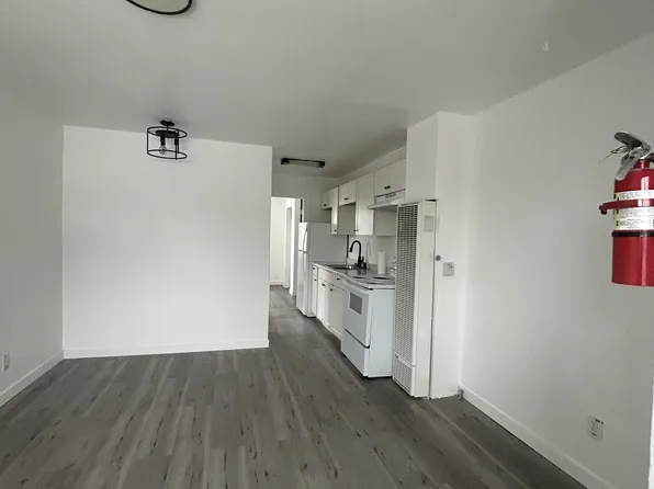 1523 Juneau St, Anchorage, AK