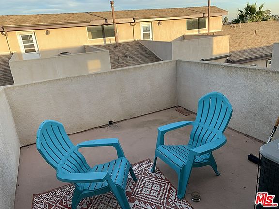 5th image of 1445 W 224th St Unit 5