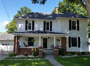 310 W Waterford St, Wakarusa, IN 46573