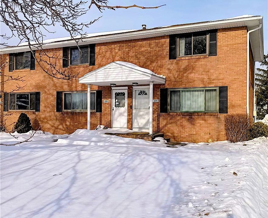 1st image of 233 Greenmeadow Dr