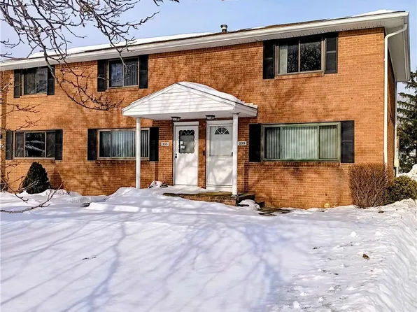 233 Greenmeadow Dr, West Seneca, NY 14224
