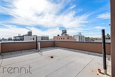 Rented by Rennit Inc.