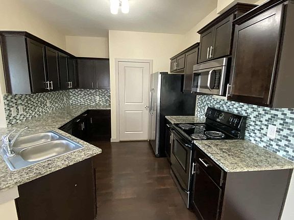 5th image of 3621 Valley Vista Dr Unit 503