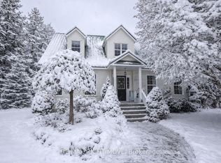 4043 Digby Dr, Severn, ON L3V0X4