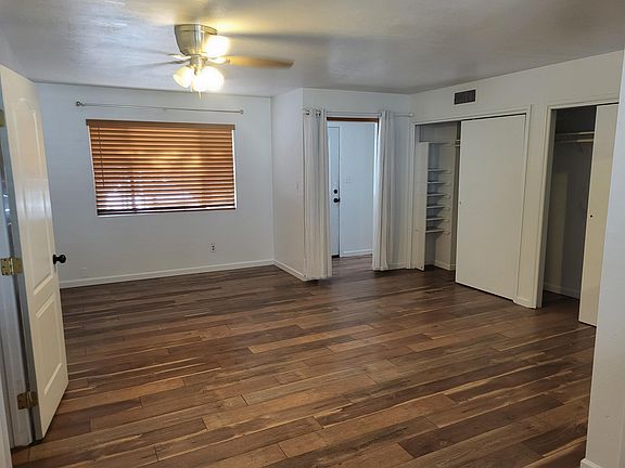 4th image of 510 E Evergreen St