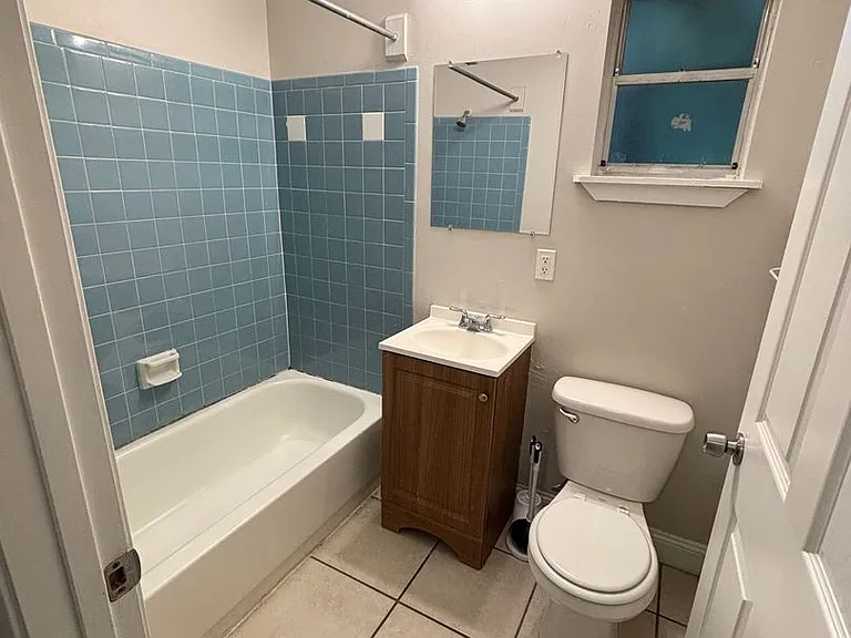1323 Volusia Street — Photo 10