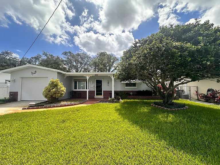 1144 San Remo Dr — Photo 4