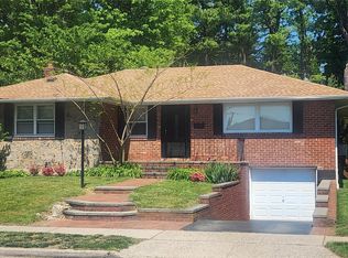 205 Halsey Avenue, Jericho, NY 11753