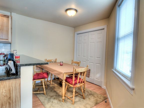Eat-in Kitchen Area with Large Pantry