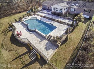 4911 Spicewood Dr, Charlotte, NC 28227
