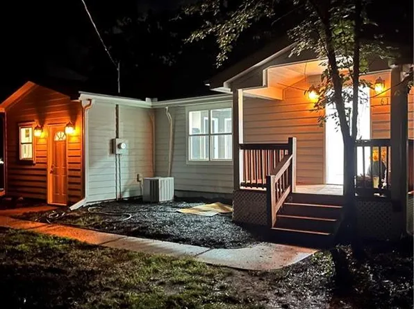 617 W Little St, Olathe, KS 66061