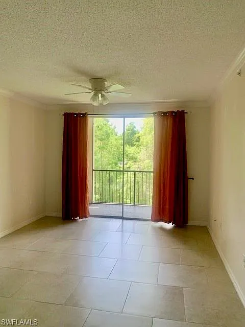 2 bed, 2.0 bath, 1059 sqft, $1,800 — Photo 4