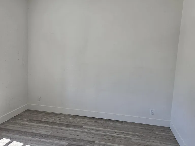214 S Roosevelt St #L — Photo 16
