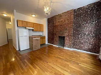 Rented by Best Apartments North Inc