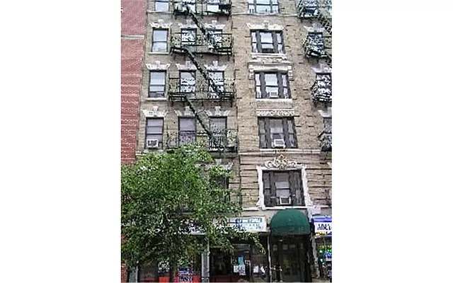 Sold by Douglas Elliman | media 8